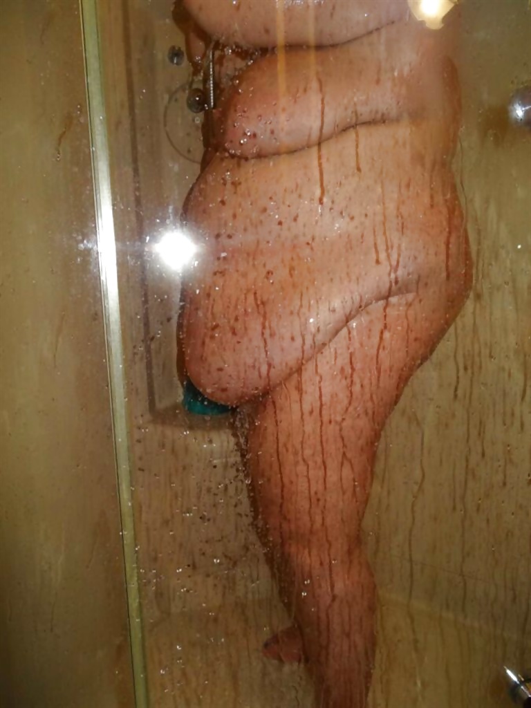 Fabulous SSBBW! (Shower) #31293555