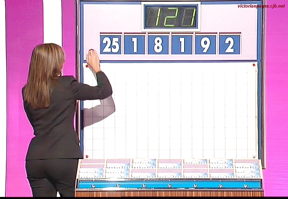 Carol Vorderman Arsch & Riesigen Titten (hq) #39846353