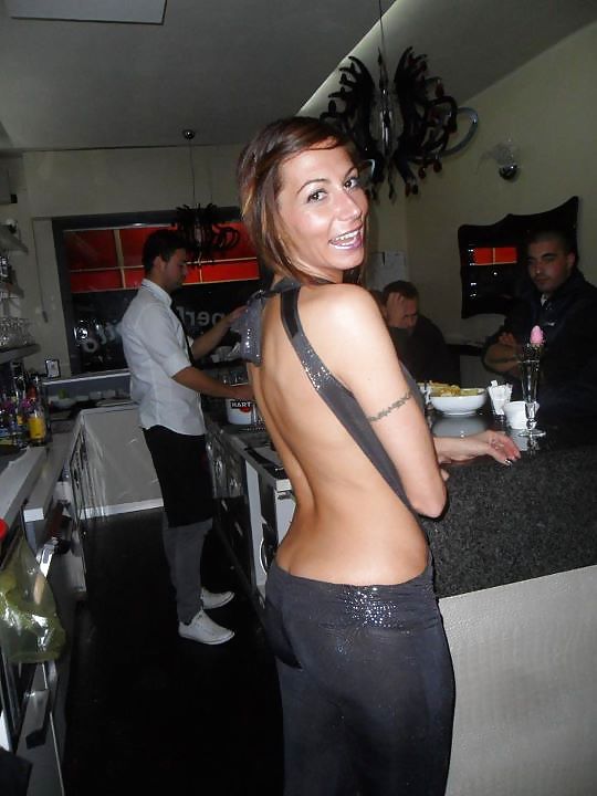 Laura Maggi la sexy barista #33182489