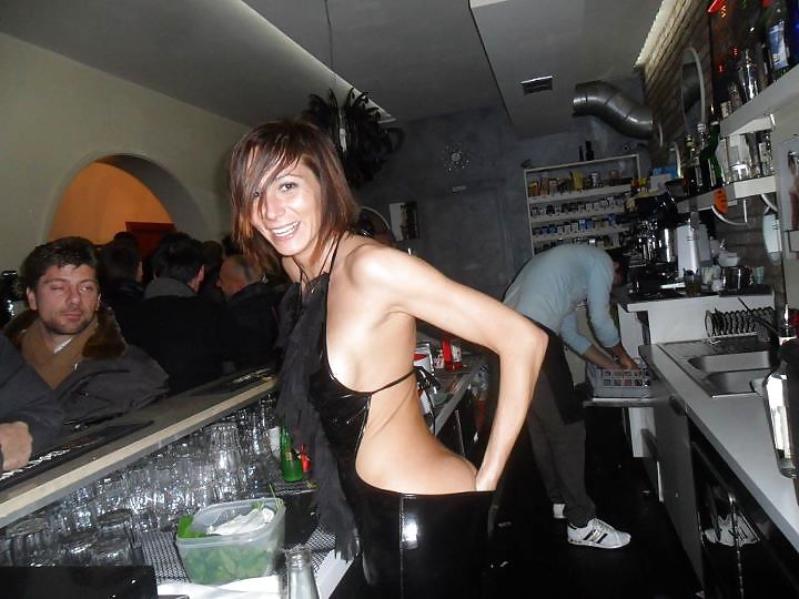 Laura maggi la barista sexy
 #33182521