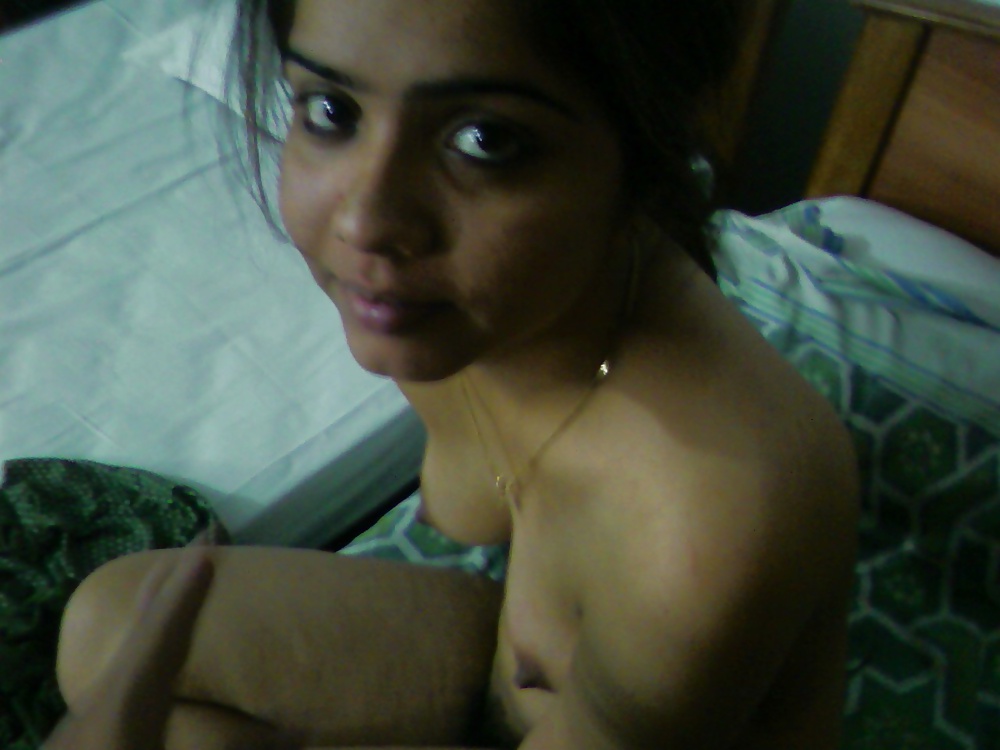 Desi Girl Nude and Sexy #25704275
