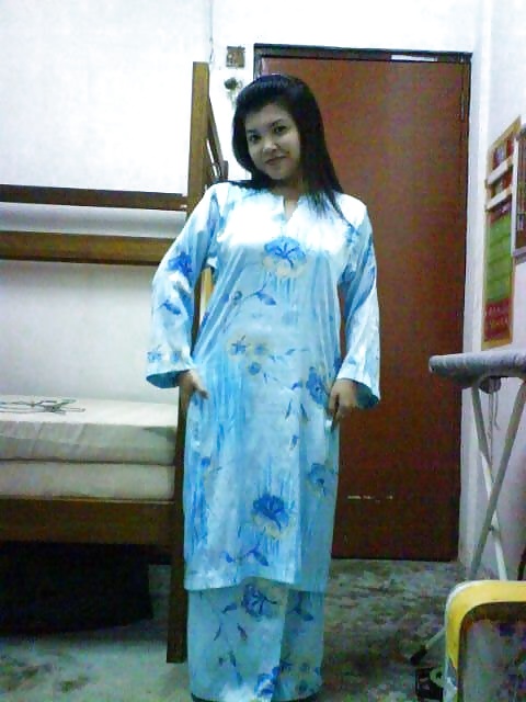 Melayu moew
 #25747566