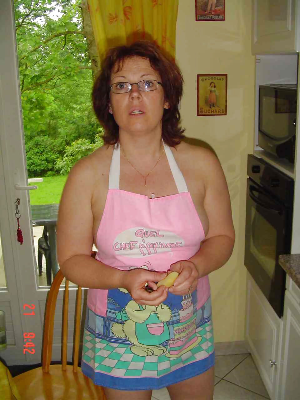 Helene nuda in cucina 
 #31022404