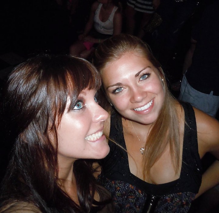 Facebookの友達 70
 #39988476