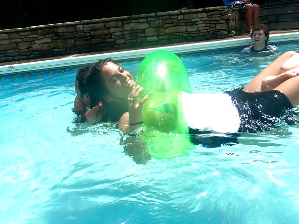 Facebookの友達 70
 #39988636