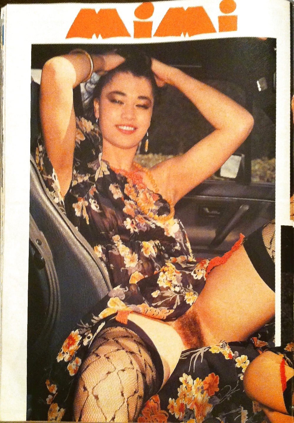 Levantadores de falda
 #29634406