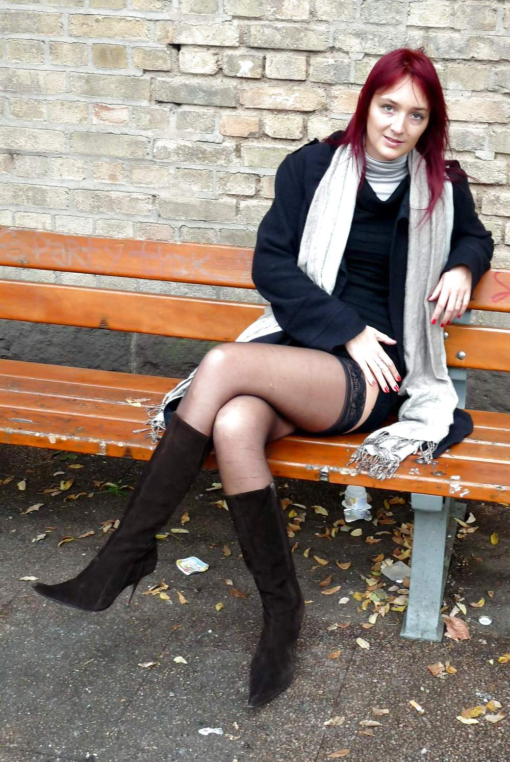 Botas y mujer - combinación perfecta... (3)
 #37595828