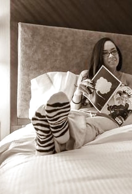 AJ Lee Feet #29153499