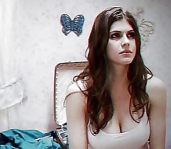 Alexandra Daddario #33857393