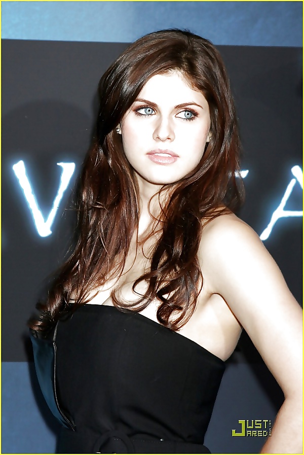 Alexandra Daddario #33857410