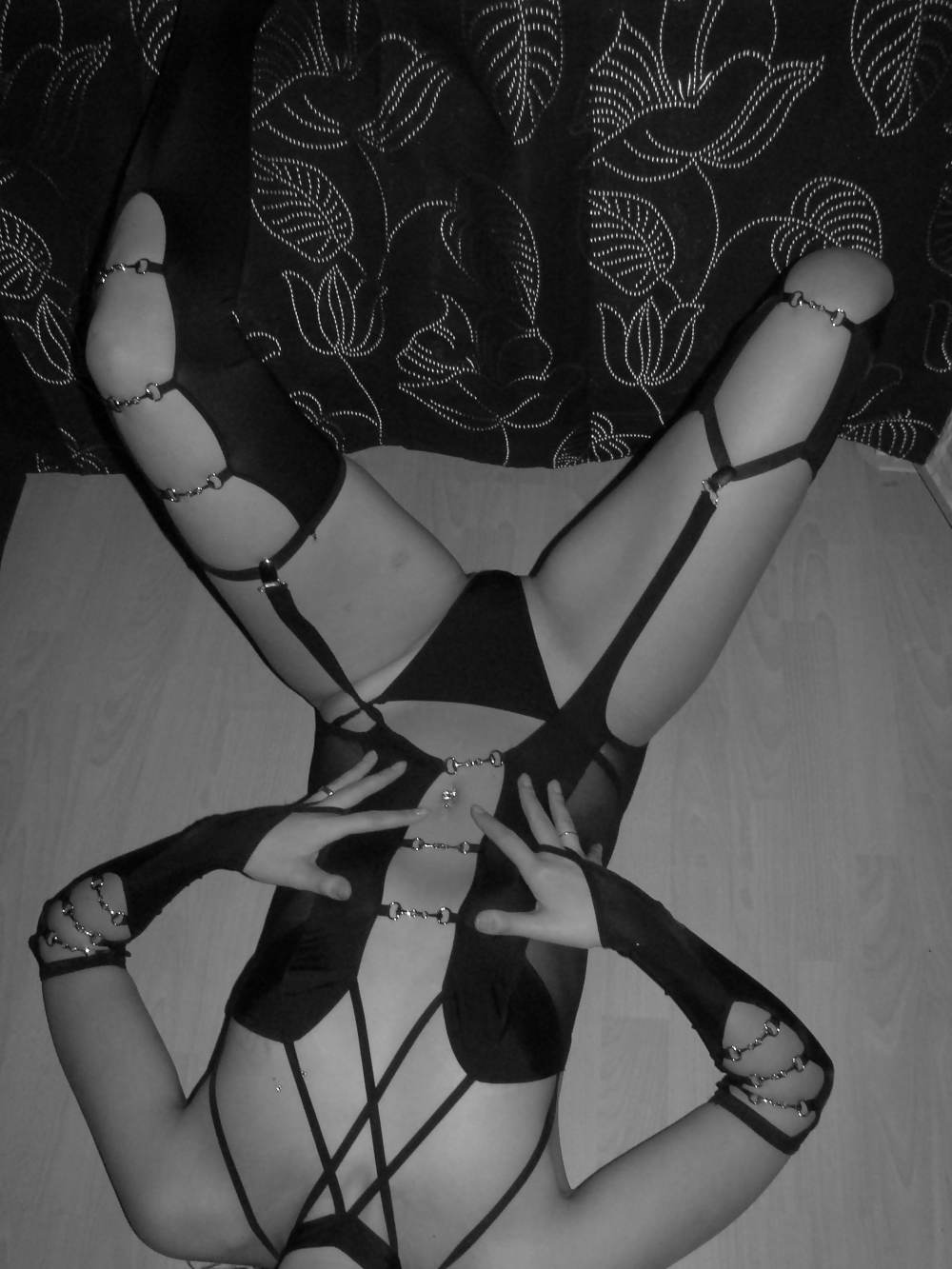 Ik en lencería 
 #33385433