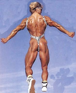 Sue price - bodybuilder donna
 #31187472