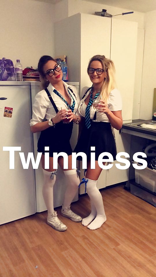 UK Uni Students in S Uniforms #39773689