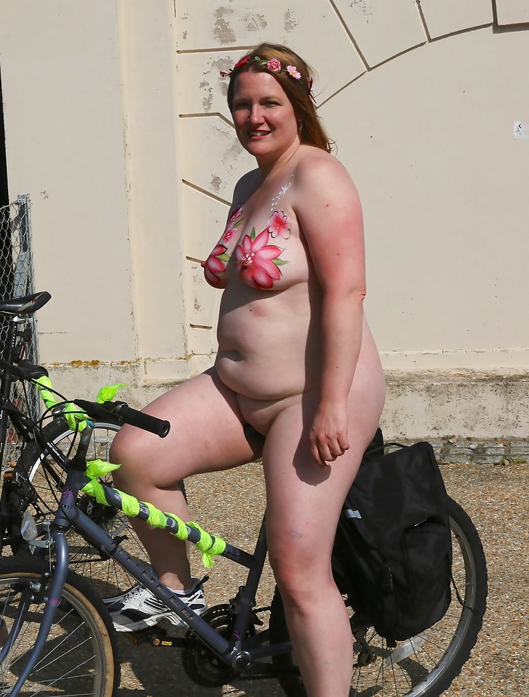 Naked on bike - publich flashing voyeur - panties tits #24333351