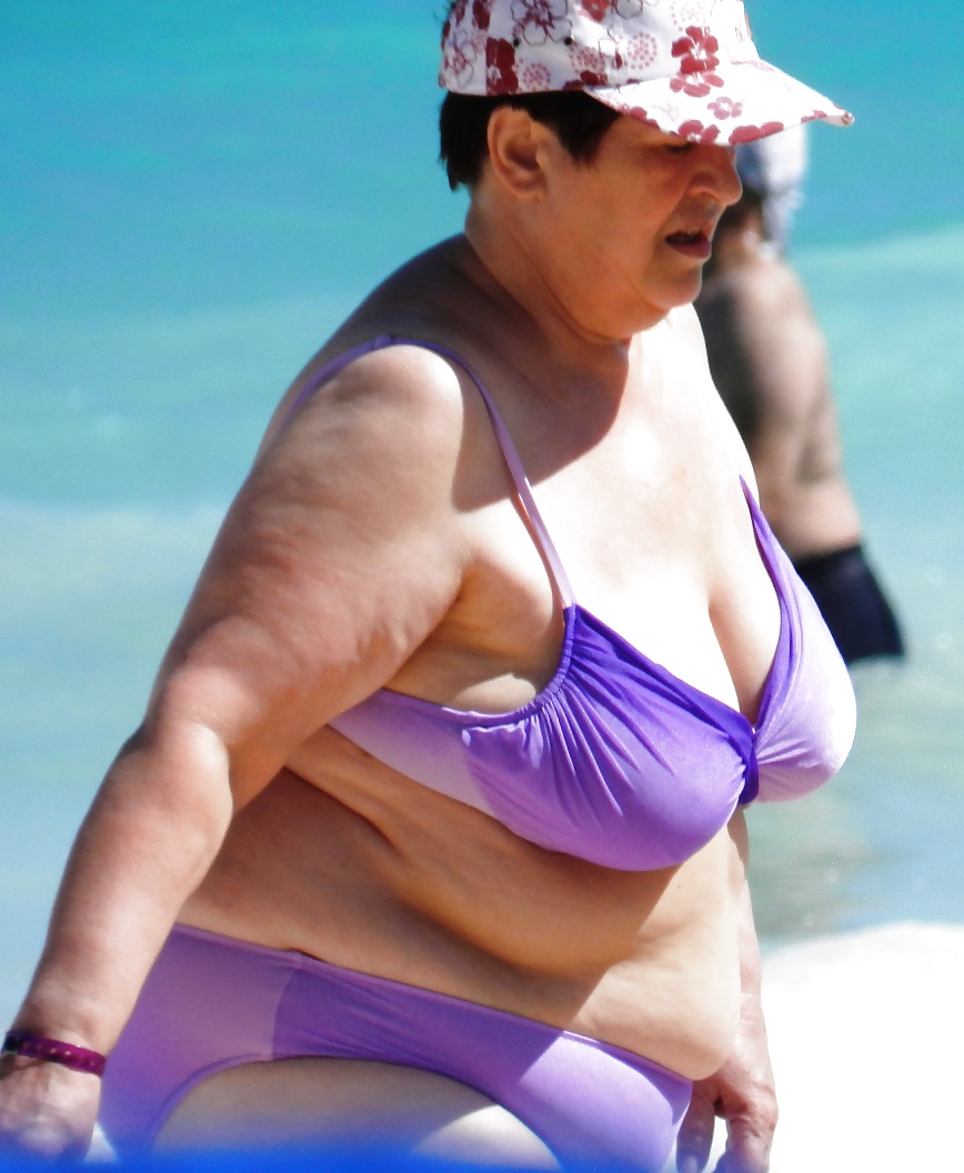 Beach boobs milfs and grannies #24344880