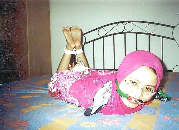 Jilbab Tudung Bondage Tied #33470852