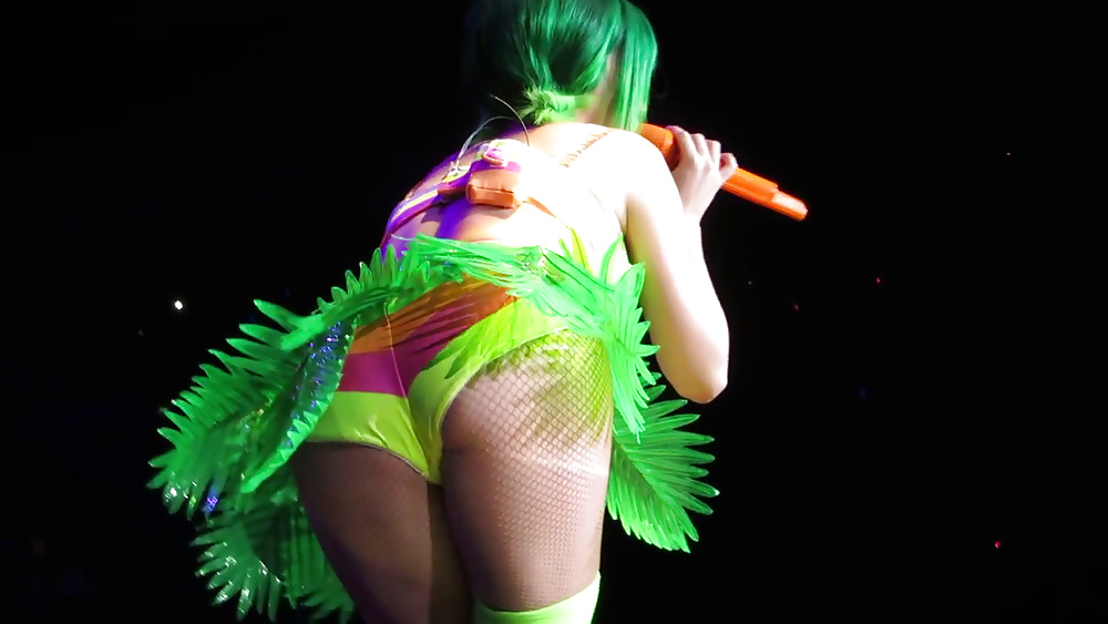 Katy perry tette, culo, colpi crotch
 #26378024