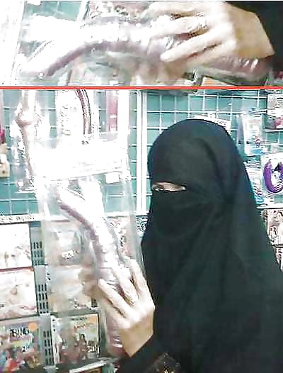Arabisch-muslimischen Amateur Beurette Hijab Bnat Big Ass Vol.17 #28304072