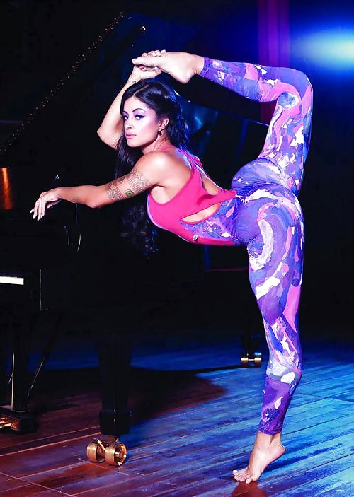 Booty #26965890
