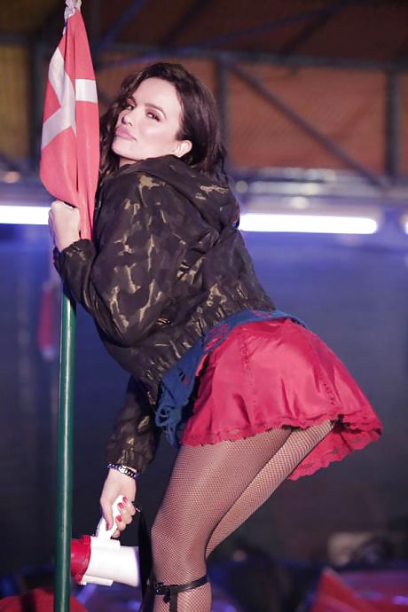 セヴェリナ
 #25186264