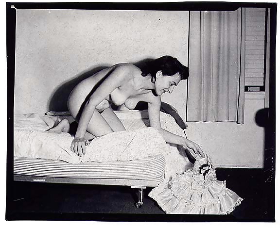 Vintage Single Mädchen In B & W #24884732