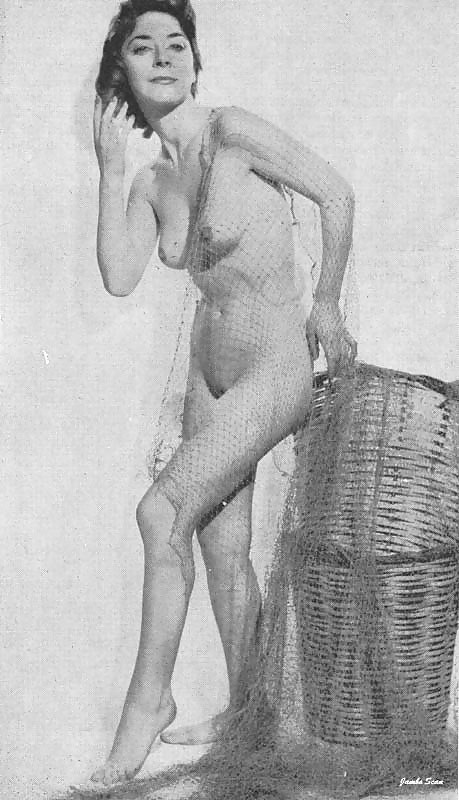 Vintage Single Mädchen In B & W #24885850