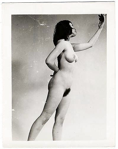 Vintage Single Mädchen In B & W #24888970