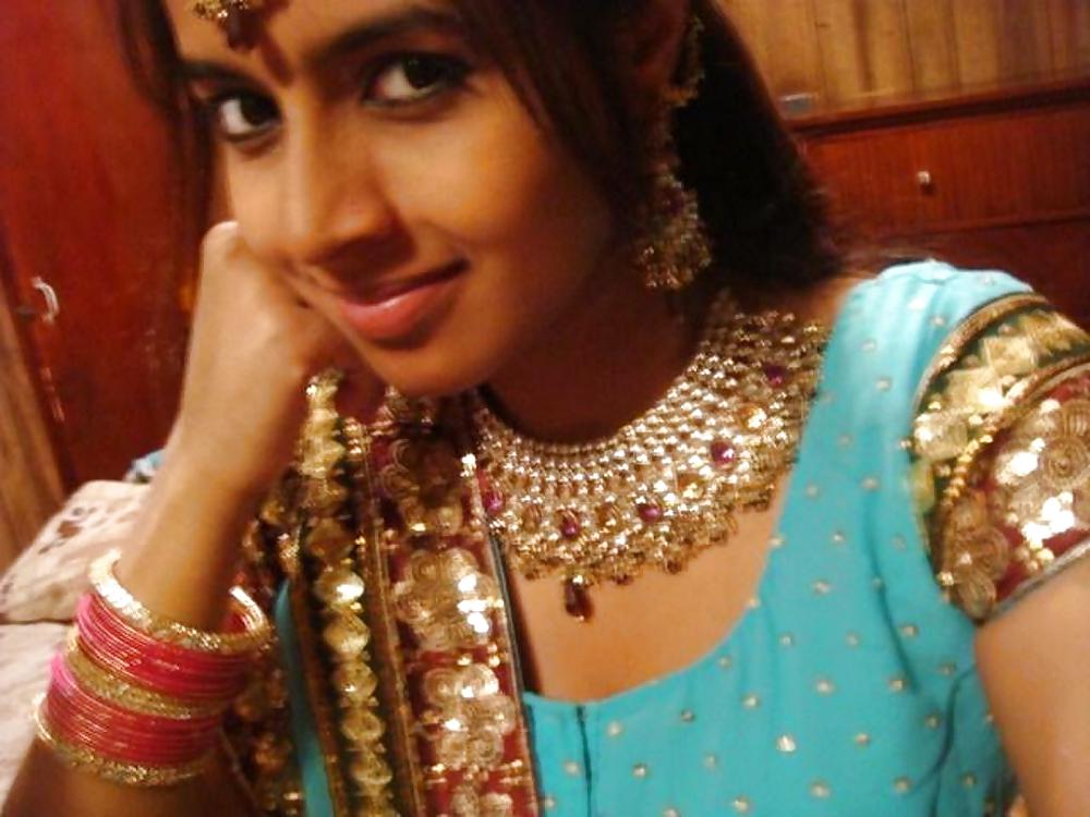 Desi Busty Girl Selfshot(video available in my videos) #36925990