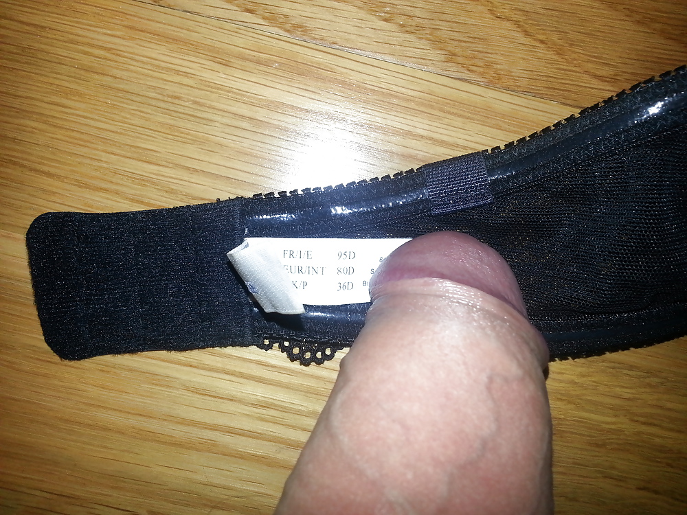 隣人から盗まれたエタムのストラップレスブラ36d
 #22949356