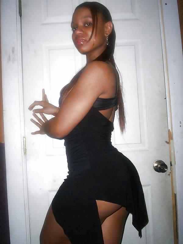 Big bootys and skirts #35739203