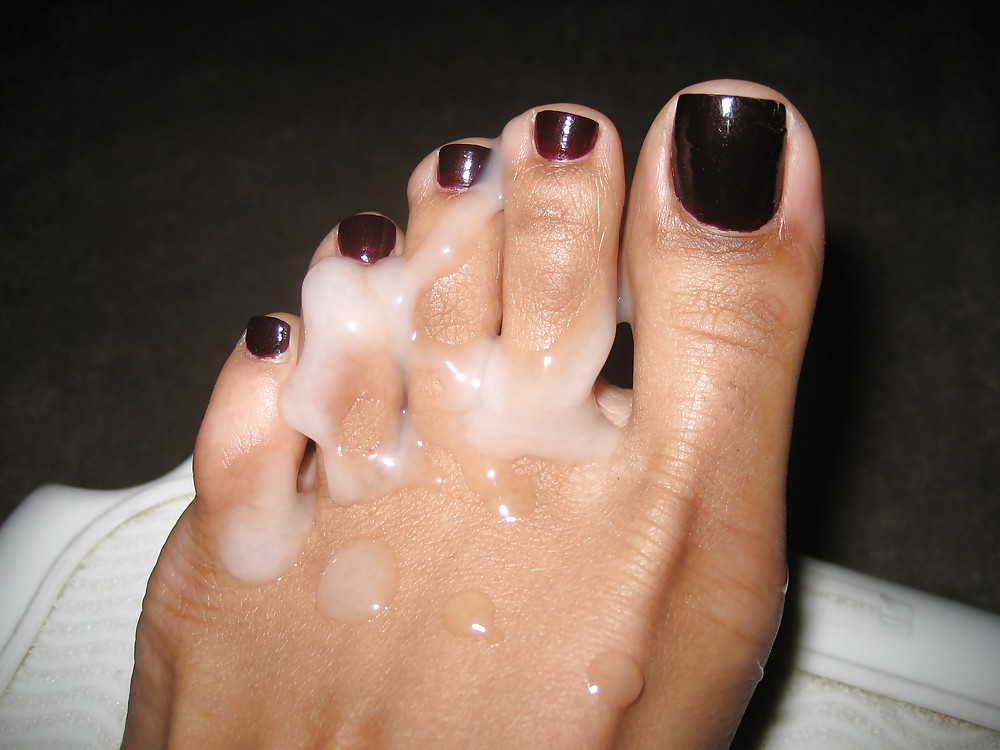 熟女の足コキ
 #36103955