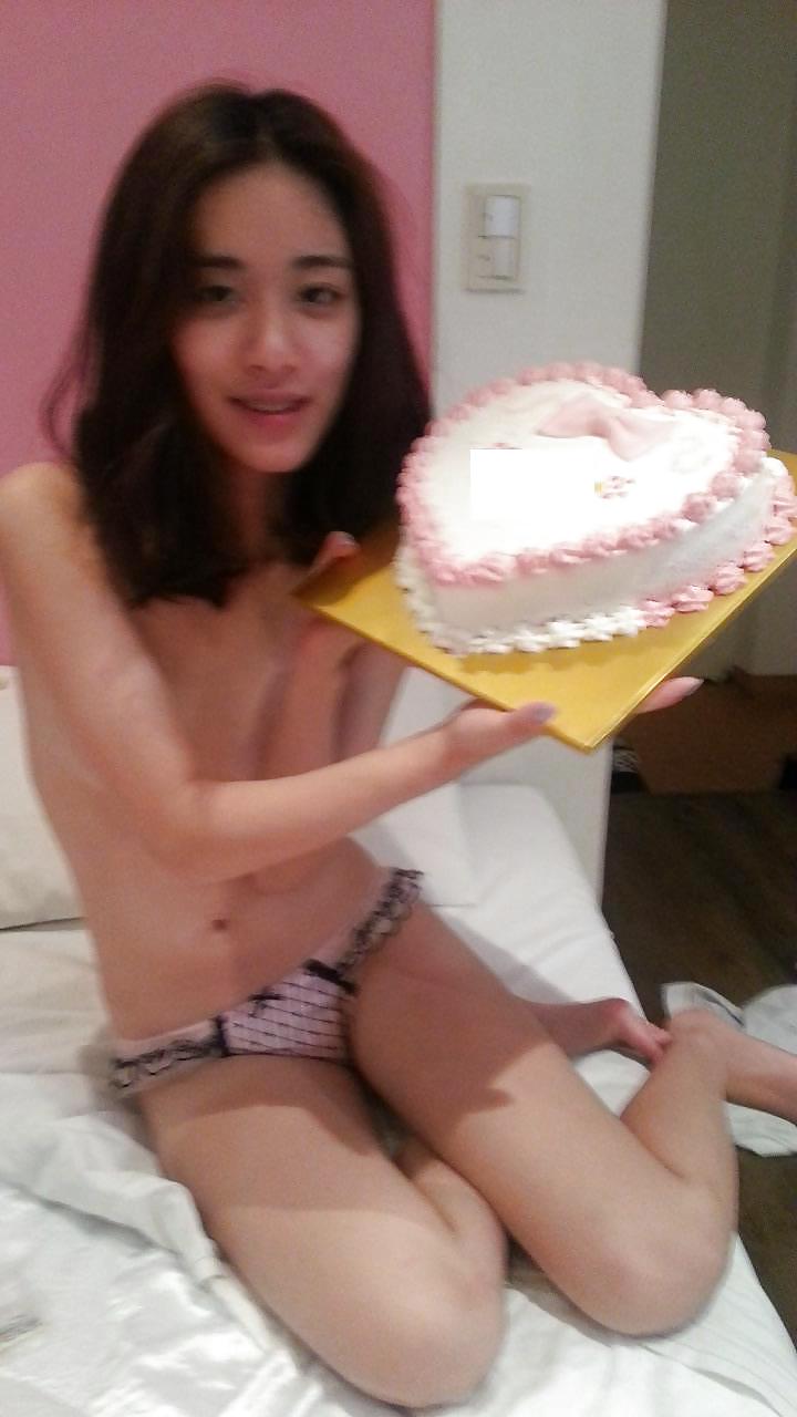 Korean Ex-Girlfriend's Birthday #37223898