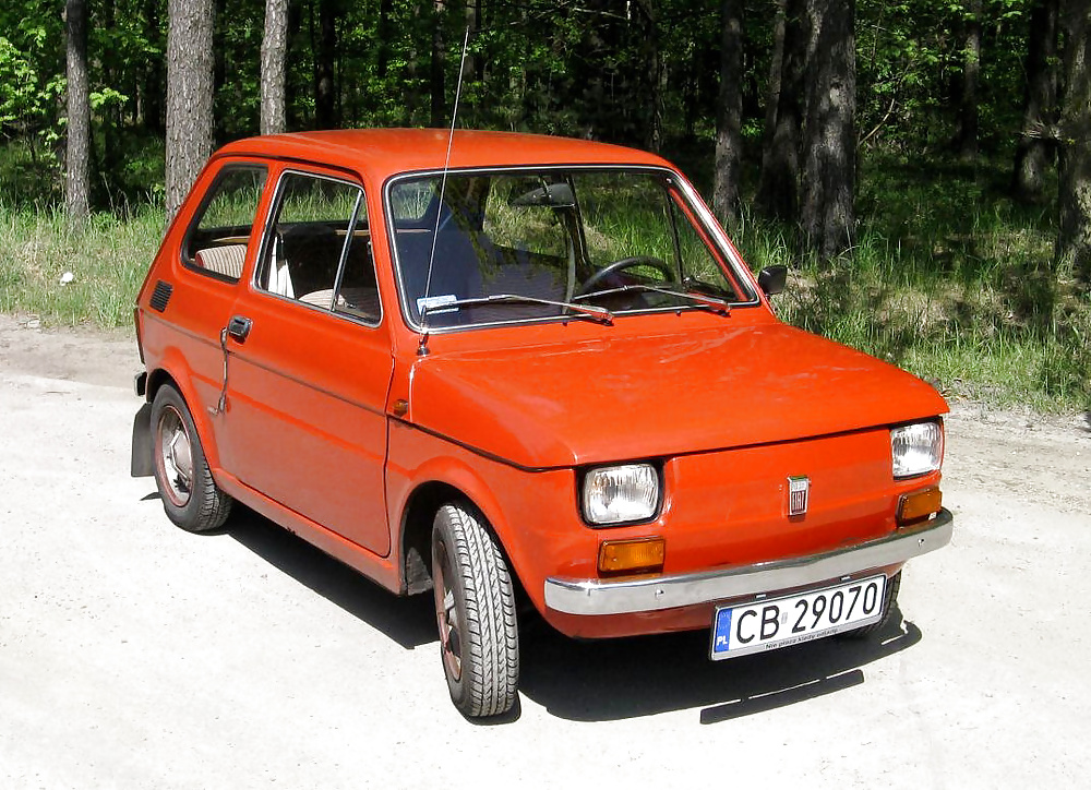 fiat 126 polaco. demonio de la velocidad.
 #30438382