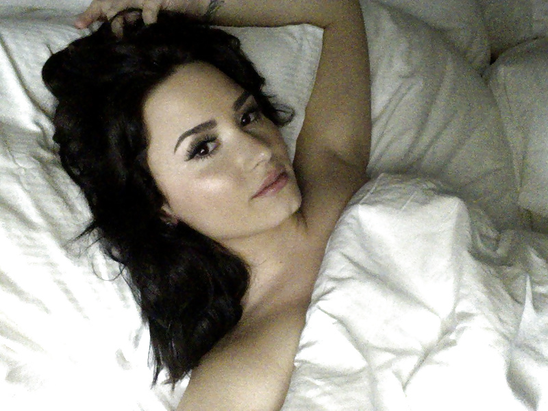 Demi Lovato Leaked Cell Phone Photo's #25372622