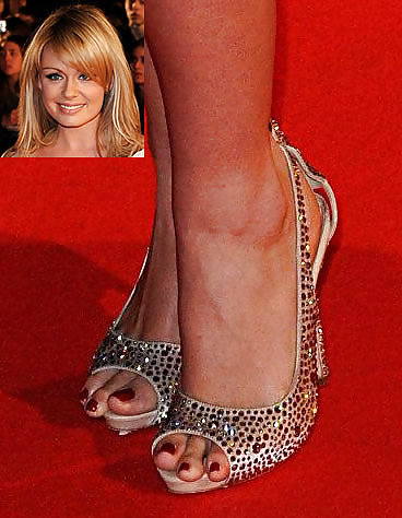 Wanking to Katherine Jenkins & her feet #23500430