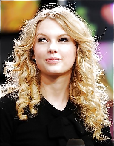 Tons more taylor swift
 #39078737