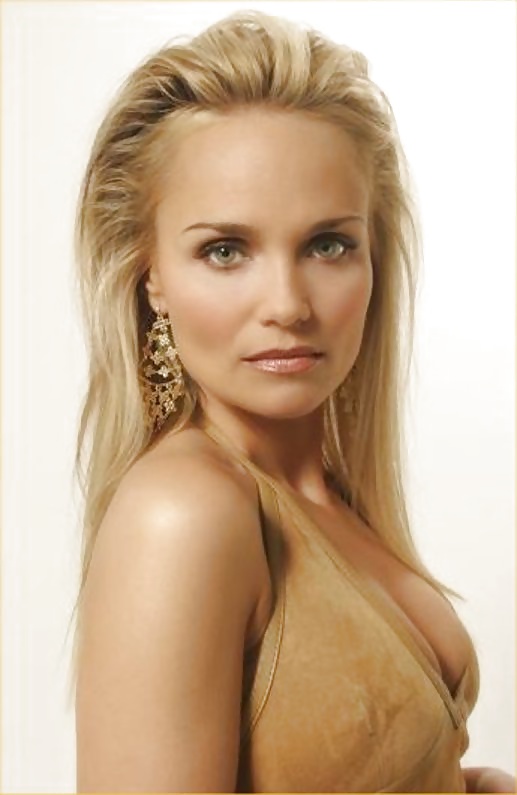 Kristin Chenoweth #40932209