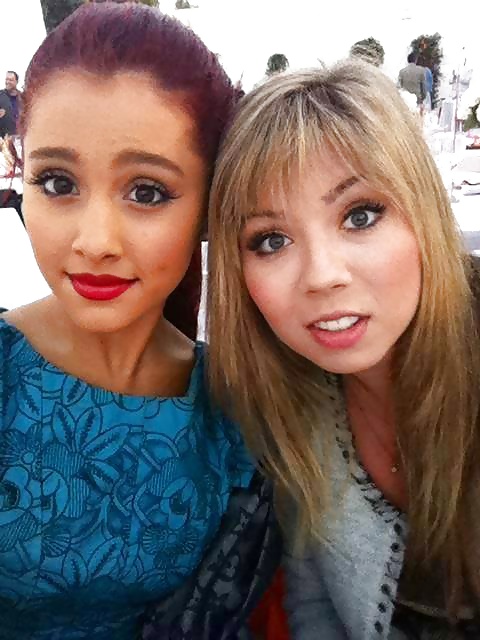 Jennette mccurdy
 #27097440