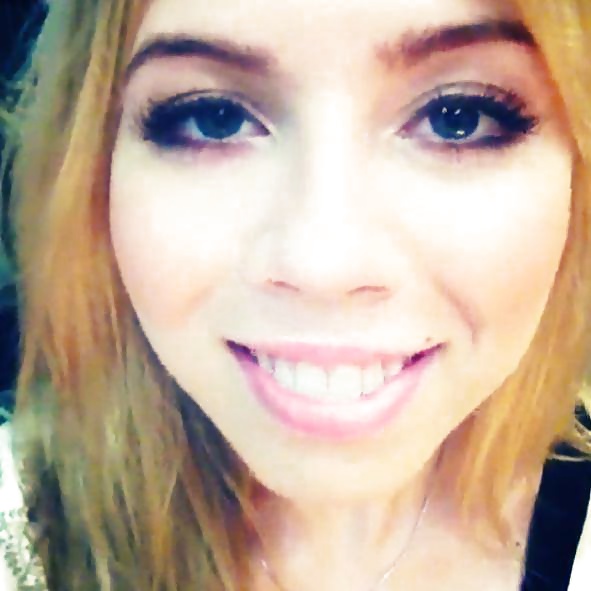 Jennette mccurdy
 #27097476