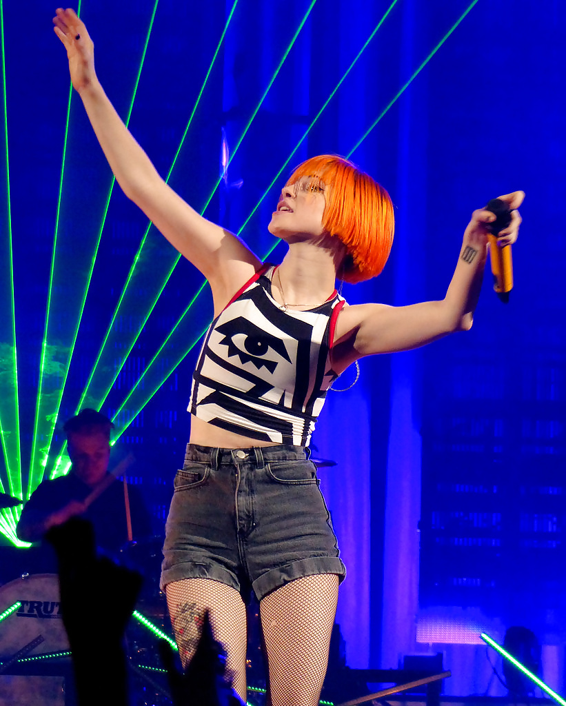 Hayley williams - nato per prendere in giro
 #26938170