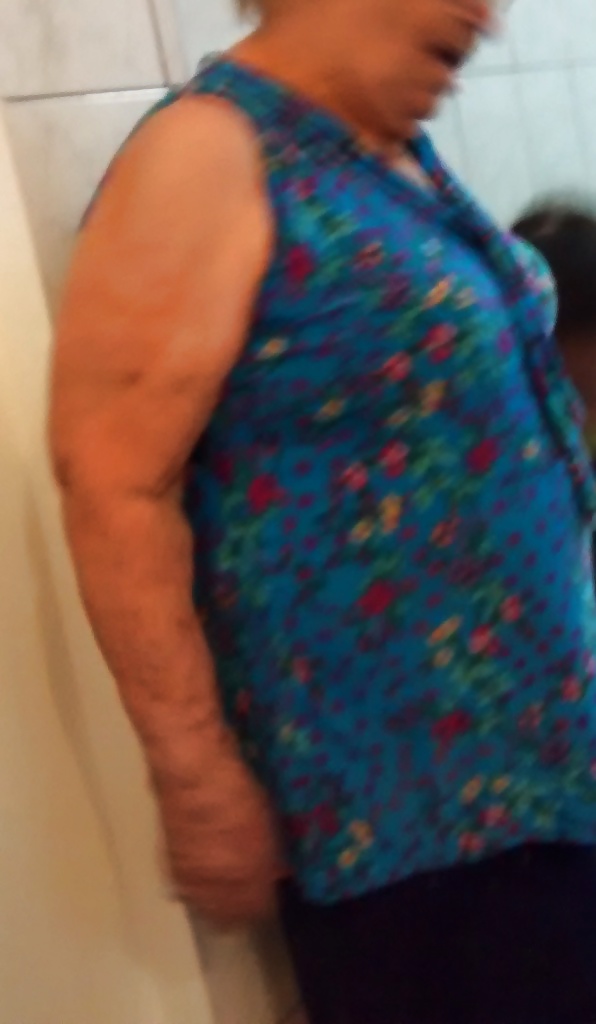 Mrs jo 80 yo
 #40734364