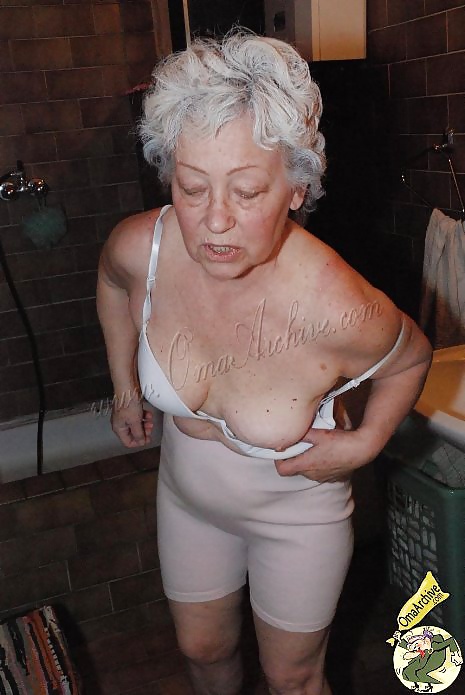 OmaPass: Old Chubby granny with big tits #29563689
