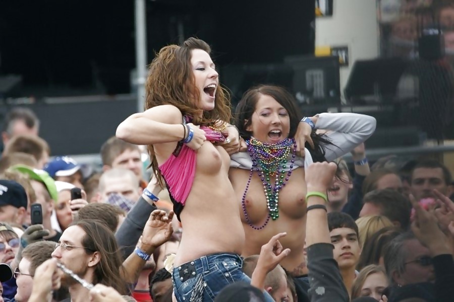 Flashing Tits at Concert #34894276