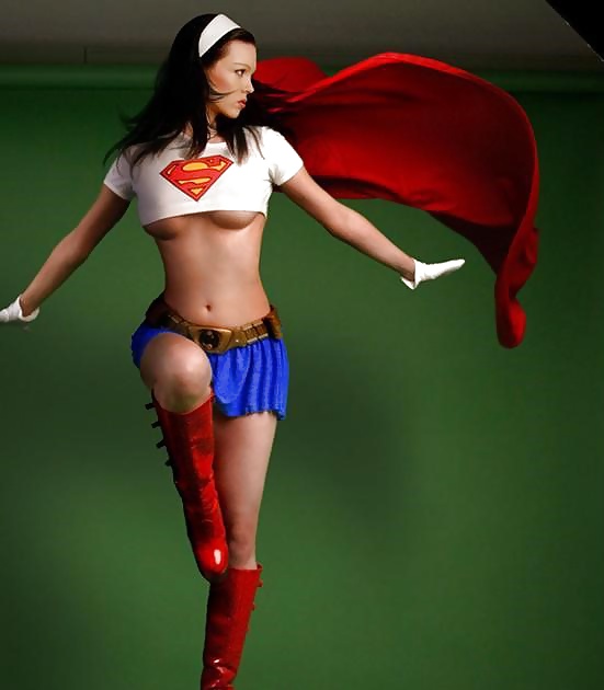 Superwomen #31161048