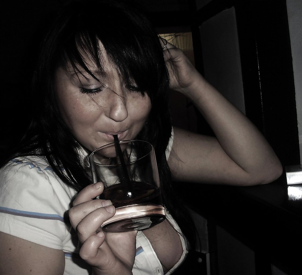 Perra con tetas follables ! comentario 
 #34295133