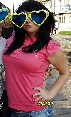 Perra con tetas follables ! comentario 
 #34295168