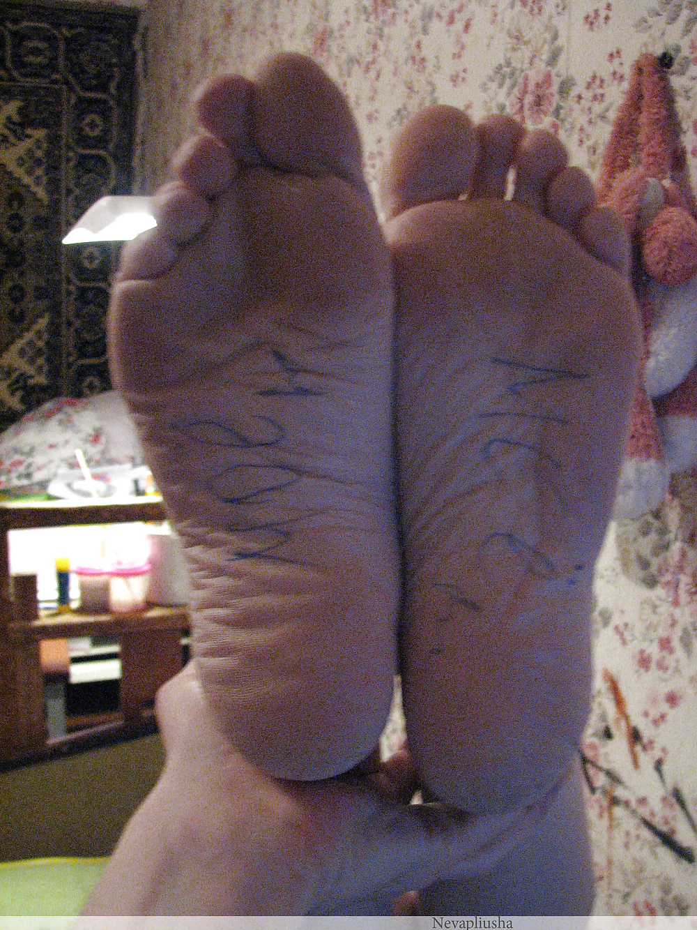 Signature on the body #35754170