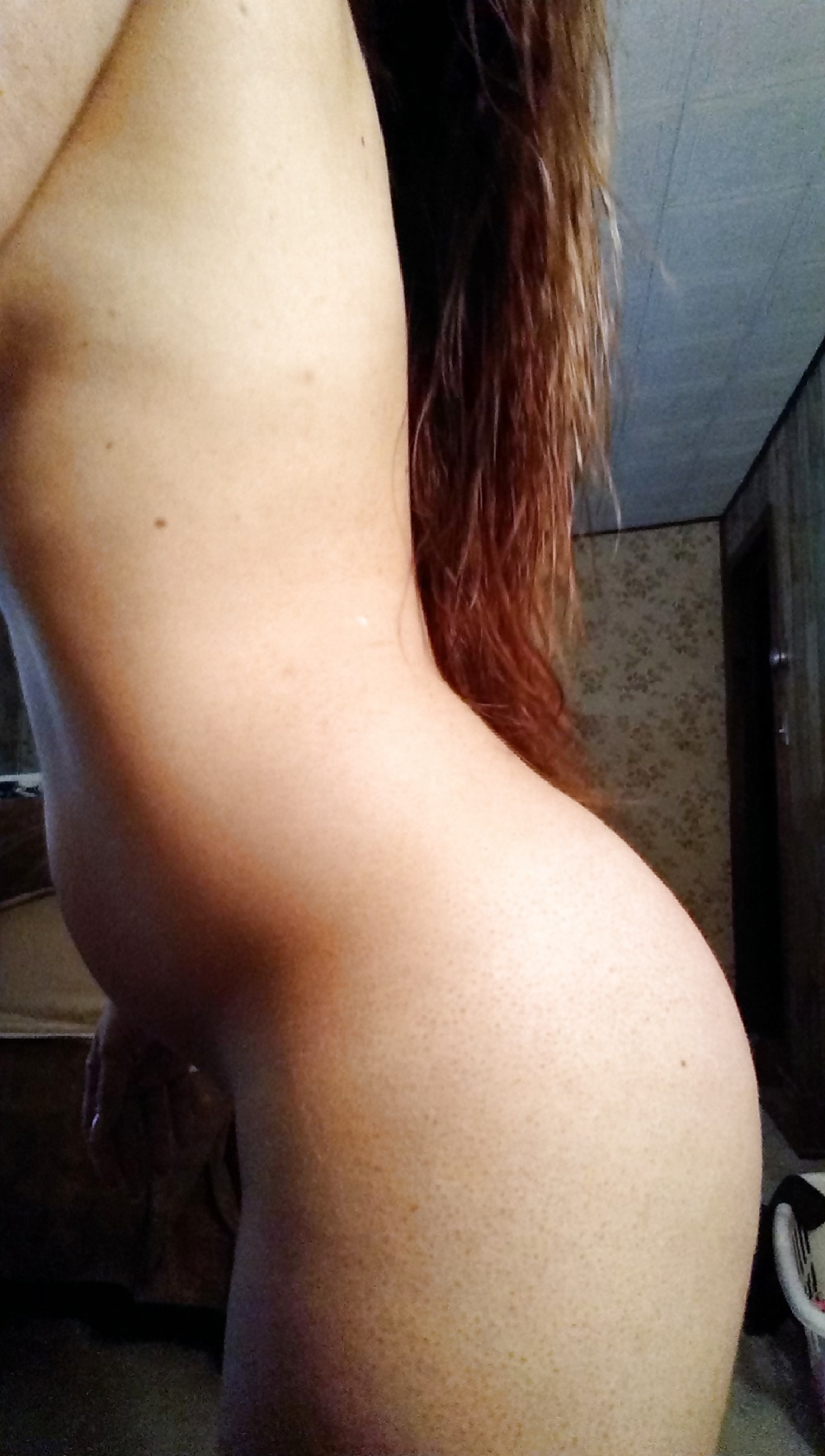 Sexy selfies
 #25714435