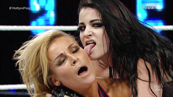 Paige Licking Natalya WWE  #40465222