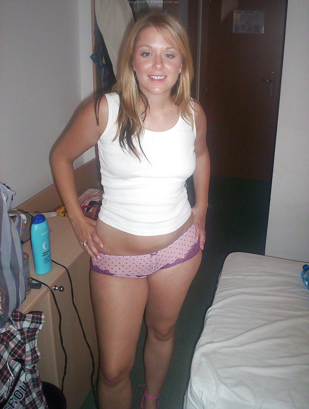 Blonde Teen #25150869